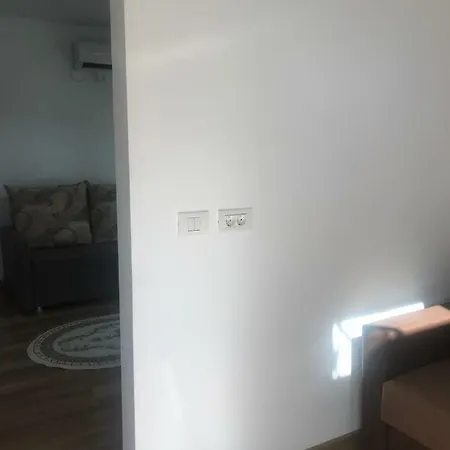 Zeino Place Apartment